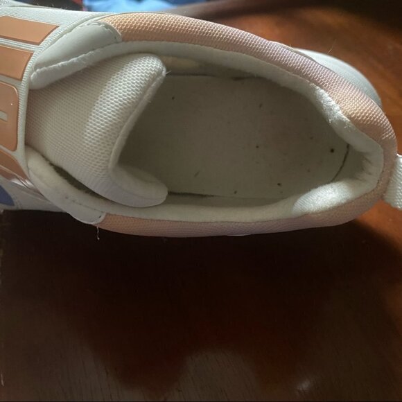 UGG LA Flex Pastel White Chunky Sneakers - Picture 8 of 8